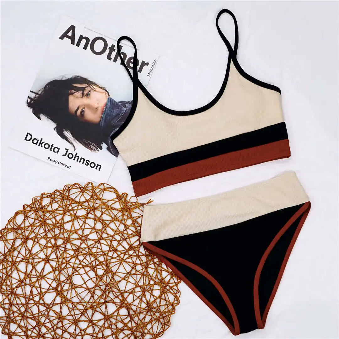 Bikini Llanes
