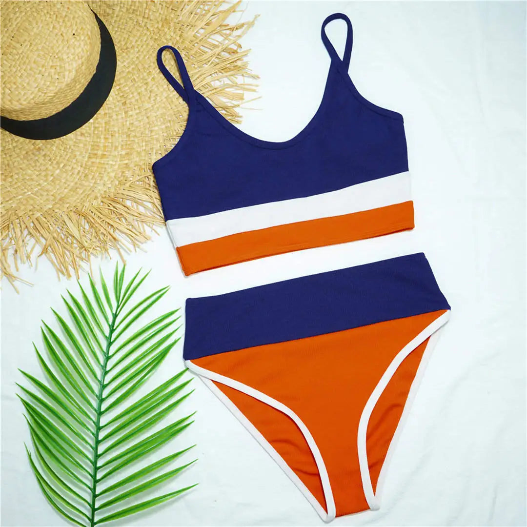 Bikini Llanes